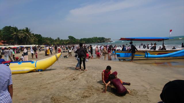 Pantai Banten. 
