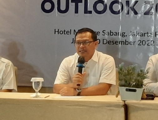 Tory Darmantoro ketua MTI Pusat saat paparan Outlook Transportasi 2023 di Hotel Mercure Sabang, Jakarta Pusat, Jumat (30/12/2022).
