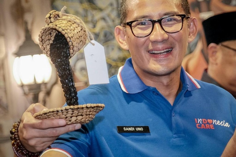 Menparekraf Sandiaga Uno dan ikon kopi Bondowoso