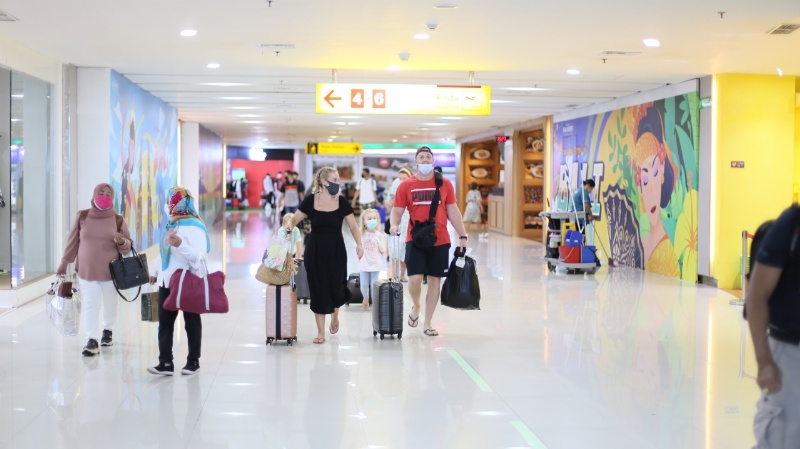 Penumpang di Bandara I Gusti Ngurah Rai, Bali