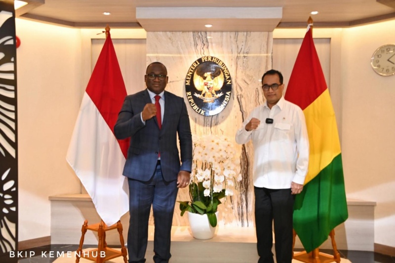 Menhub dan Menteri Transportasi Guinea