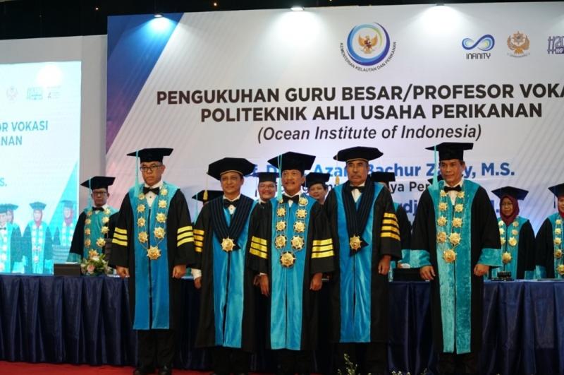 Pengukuhan Guru Besar Vokasi Politeknik Ahli Usaha Perikanan yang berlangsung di Kampus Politeknik AUP, Kamis (26/1/2023). 