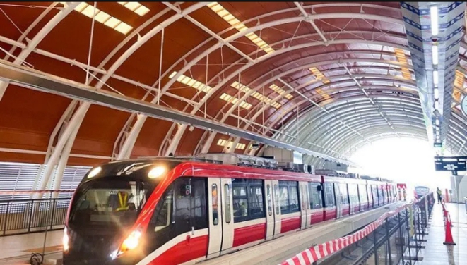 Rangkaian kereta LRT Jabodebek. ANTARA/HO-PT KAI/am