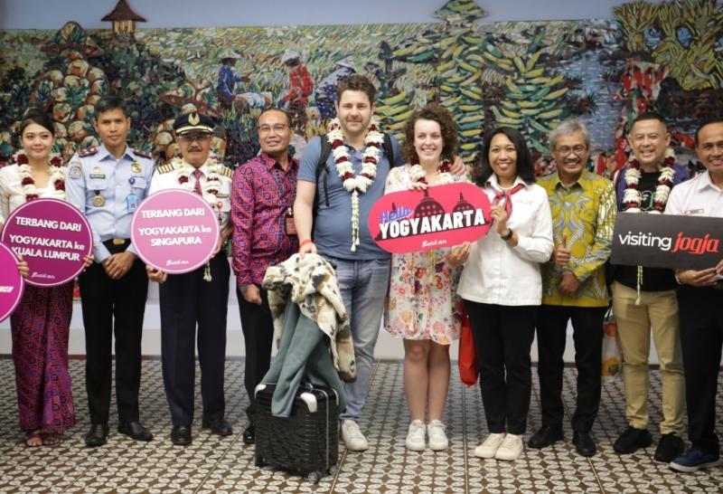 Peresmian terbang perdana Batik Air Internasional di Bandara Yogyakarta.