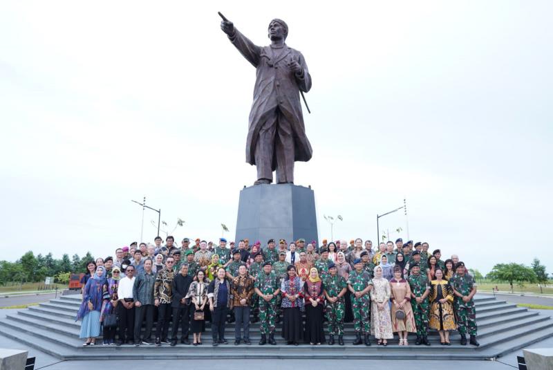 foto istimewa/puspen tni