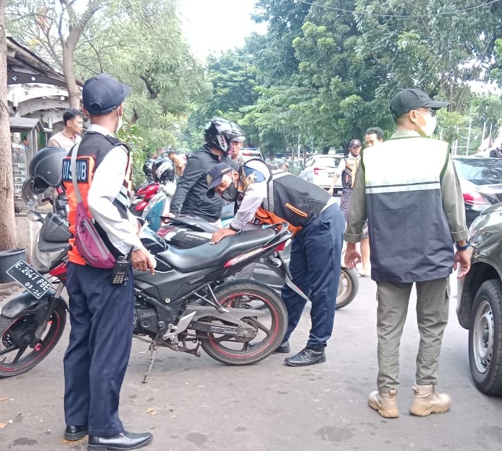 Penertiban parkir liar kendaraan  di Jakpus