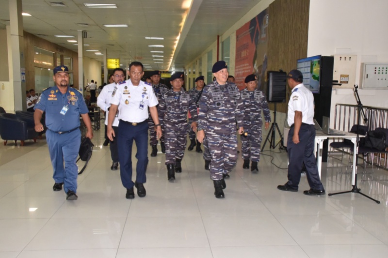 Kepala KSU Tg Priok dan Komandan Kolinlamil di Terminal Pelabuhan Tanjung Priok