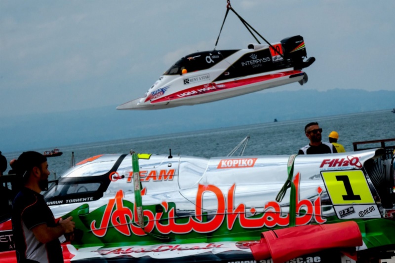 Danau Toba dan F1 Powerboat