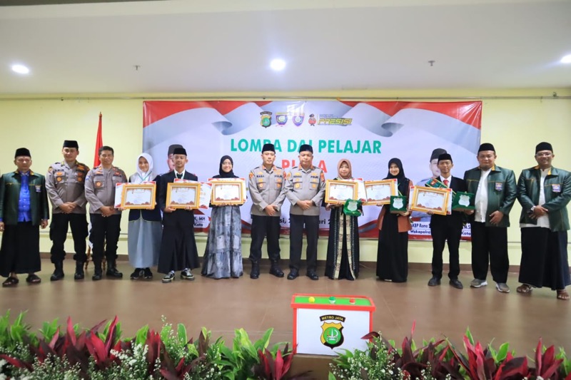 Para juara lomba Dai pelajar piala Kapolres Metro Bekasi Kota.