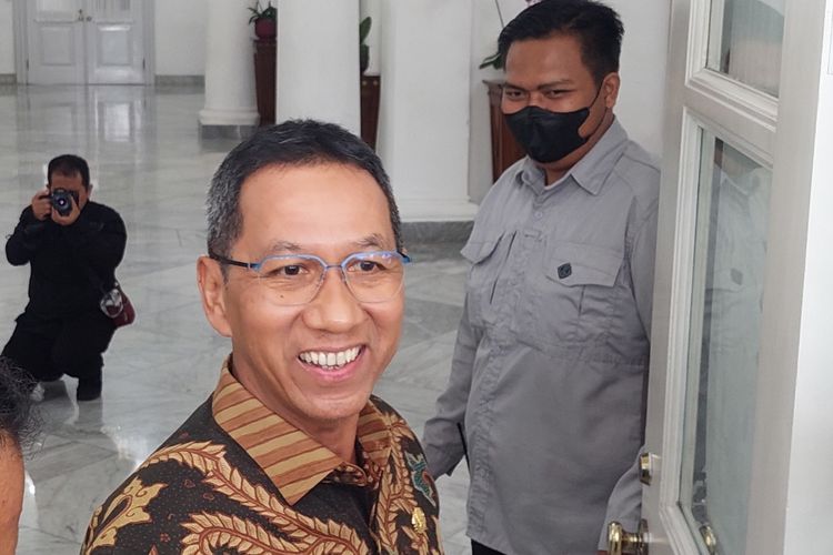 Penjabat (Pj) Gubernur DKI Jakarta Heru Budi Hartono saat ditemui di Balai Kota DKI Jakarta, Gambir, Jakarta Pusat, Selasa (14/3/2023).(KOMPAS.com/MUHAMMAD NAUFAL)