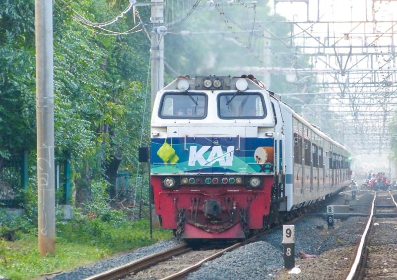 Kereta api dengan livery khusus lebaran. (Foto/dok.KAI)