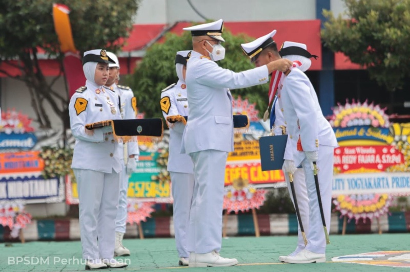 Wisuda 171 lulusan PIP Semarang