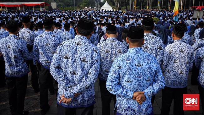 Pemerintah menyiapkan sanksi bagi ASN yang berani bolos di hari kejepit pada hari ini. 