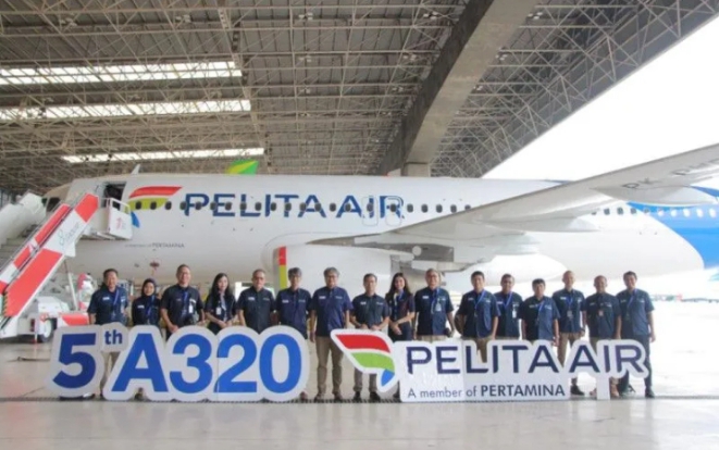 Seremoni kedatangan pesawat ke 5 dipimpin Direktur Utama Pelita Air Dendy Kurniawan di Jakarta, Selasa (28/3/2023). ANTARA/HO-Pelita Air.