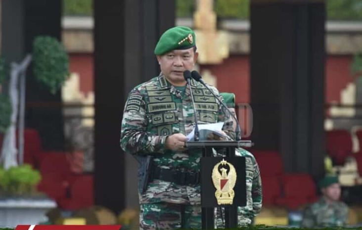 KSAD akan didampingi 12 jenderal TNI sebagai staf khusus baru sesuai surat keputusan Panglima TNI Nomor Kep/338/III/2023 tertanggal 29 Maret 2023.
