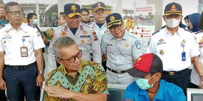 Jasa Raharja Cirebon menghadiri Kegiatan Inspeksi Keselamatan Lalu Lintas dan Angkutan Jalan terkait ramp check di Terminal Tipe A Harjamukti sebagai salah satu tindak lanjut hasil Forum Lalu Lintas dan Angkutan Jalan, Senin (3/4/2023).
