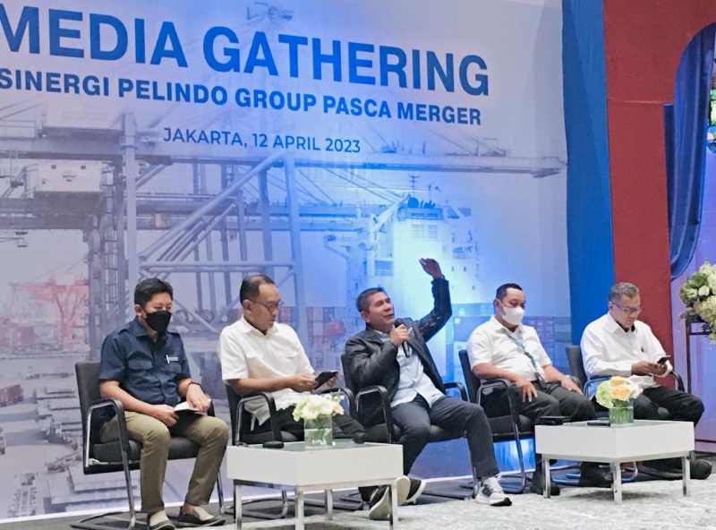 Media gathering Pelindo