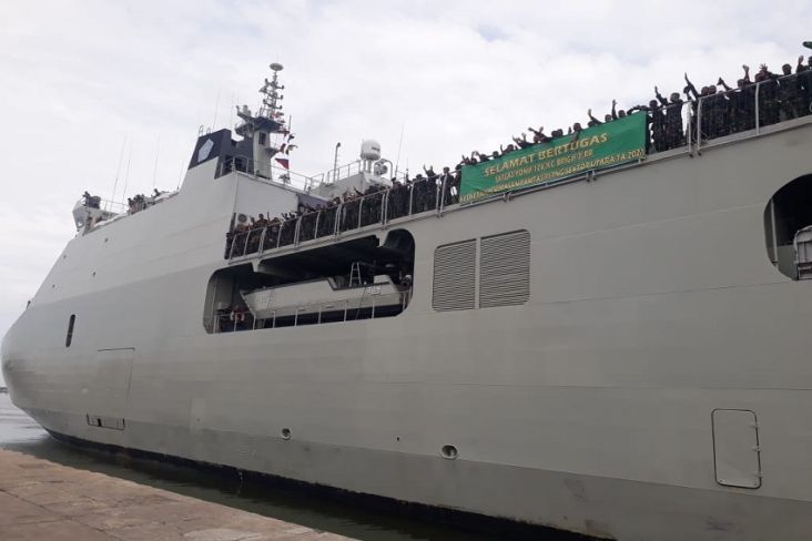 Kapal Perang Republik Indonesia (KRI) Banjarmasin-592 disiapkan TNI Angkatan Laut (AL) untuk mudik gratis 2023, khusus pengendara motor.