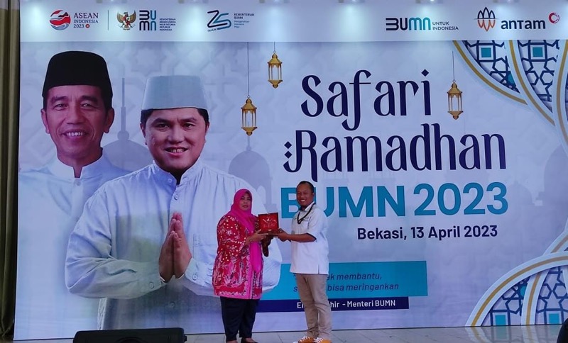 Safari Ramadhan Badan Usaha Milik Negara (BUMN) tahun 2023 yang di gelar di Gedung Serbaguna Graha Cibening Kelurahan Jatibening Kecamatan Pondokgede berjalan secara meriah dengan antusias warga.