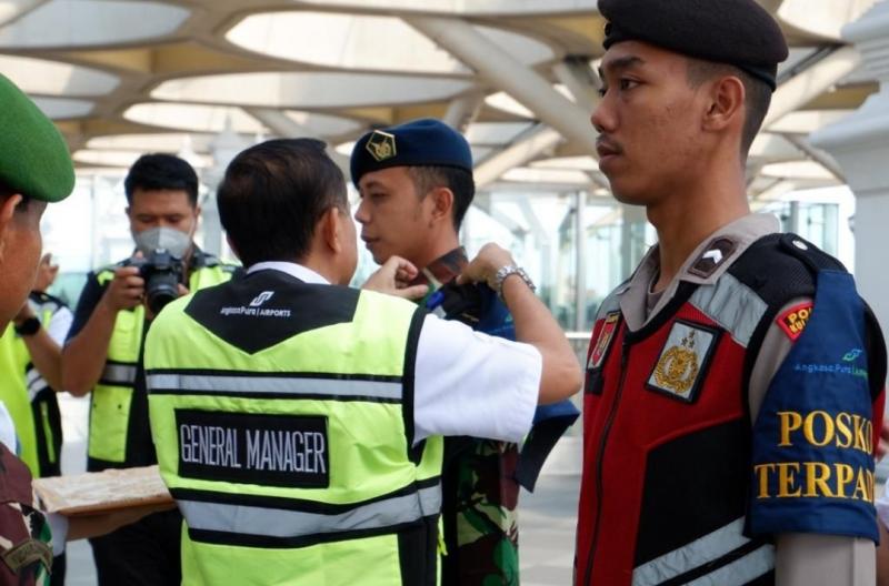 Petugas posko Angkutan Lebaran 2023. (Foto:Angkasa Pura I)