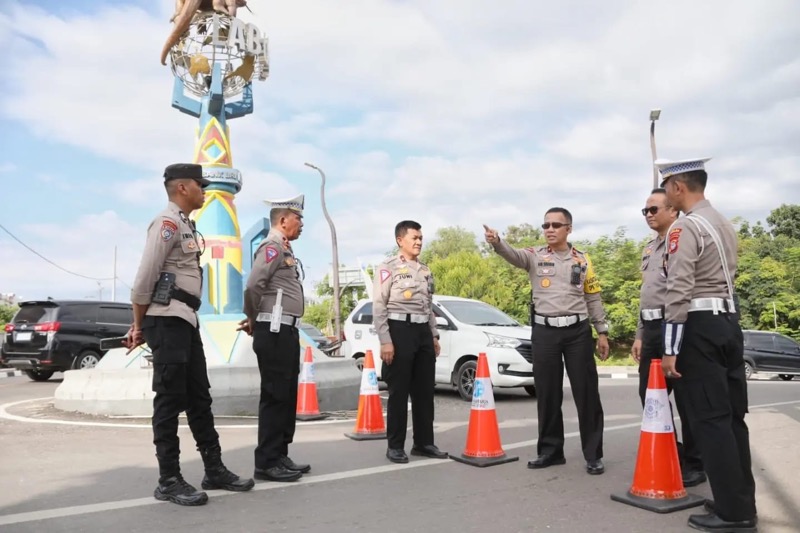 Dirgakkum Korlantas Polri Brigjen Pol Aan Suhanan menyatakan arus lalu lintas di Labuan Bajo terpantau lancar dan aman jelang pelaksanaan KTT Asean Summit ke-42 pada 9-11 Mei 2023. Foto: istimewa.