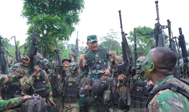 Kepala Staf TNI Angkatan Darat (Kasad) Jenderal TNI Dudung Abdurachman turun langsung.