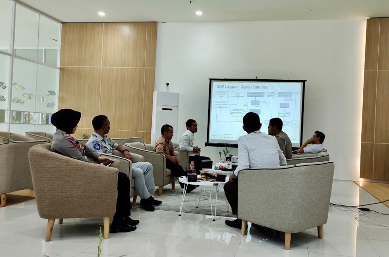 Giat Rapat koordinasi terkait persiapan Teknis Samsat Digital Leuwipanjang. Foto: istimewa.