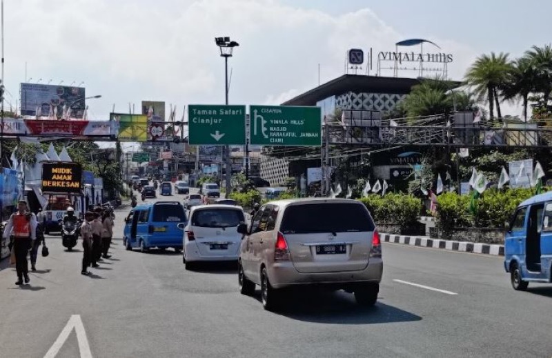 Ilustrasi arus kendaraan. Foto: istimewa.