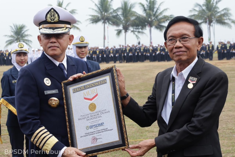 Kepala BPSDMP terima Sertifikat Rekor Muri 