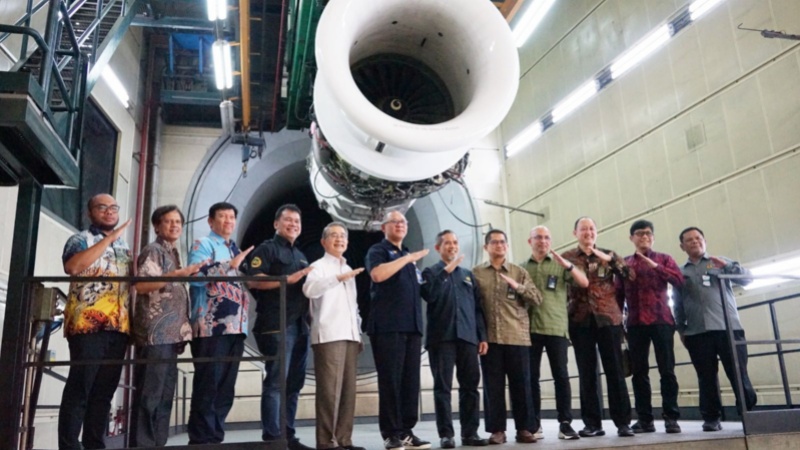 Jajaran manajemen Garuda bersama stakehokder terkairt