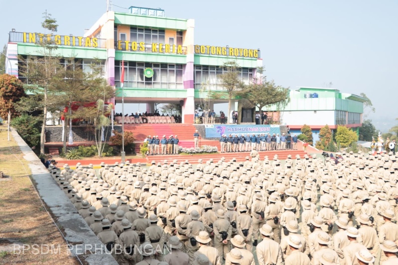 Peserta Madatukarr di Ciwidey