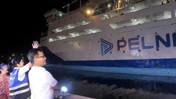 Peluncuran KM Kelud dilakukan di Pelabuhan Tanjung Priok, Jakarta.