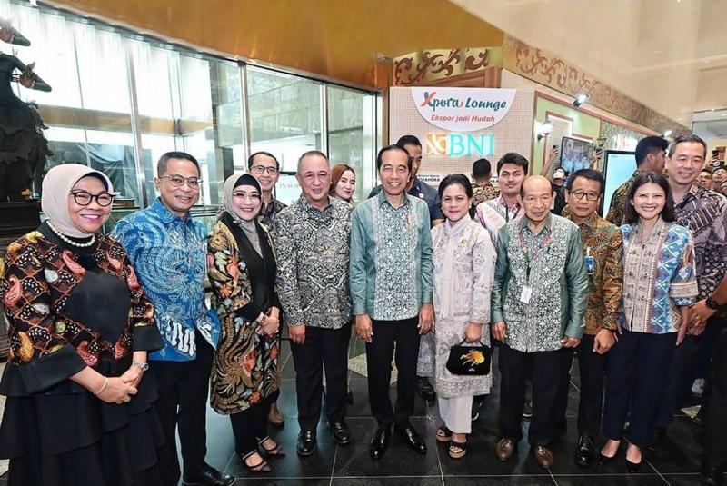 2 UMKM Binaan BNI Xpora di Inacraft on October 2023 dapat Kunjungan Presiden Jokowi
