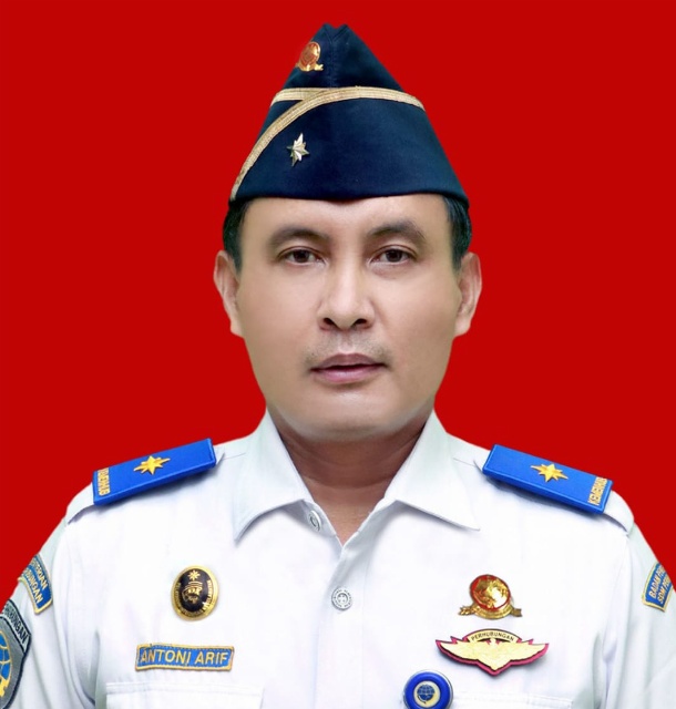 Capt. Antoni Arif Priadi