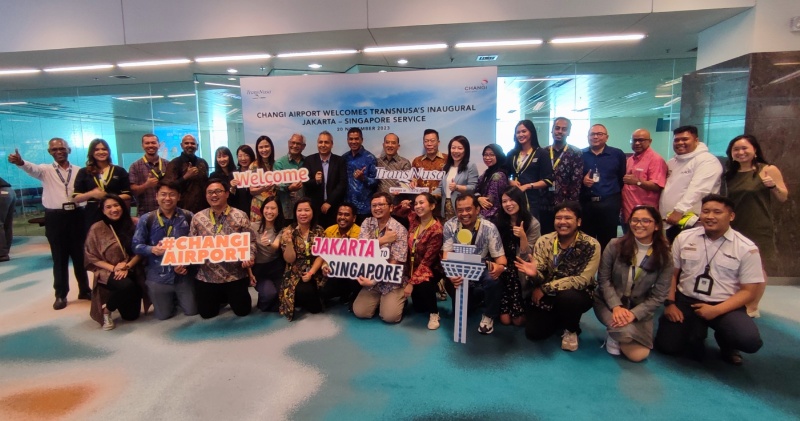 Penerbangan perdana TransNusa Jakarta-Singapura PP