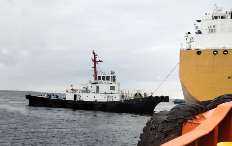 Kapal tunda BUMD Dumai