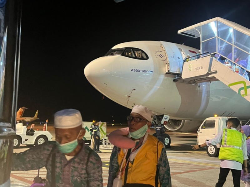 Penerbangan jamaah umrah dengan Garuda Indonesia (ilustrasi/dok) 