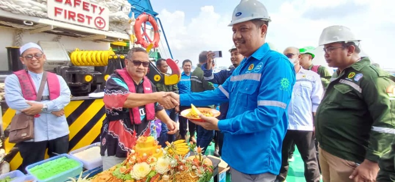 Syukuran penambahan armada Hasnur Shipping Internasional