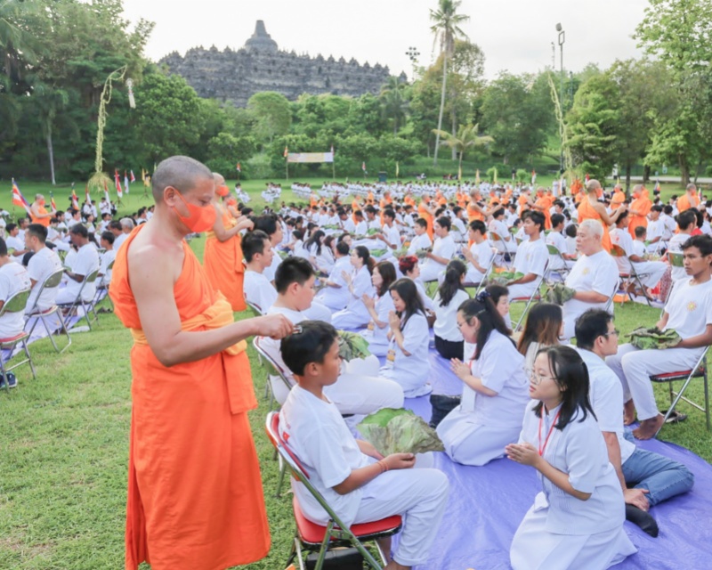 Kegiatan di kawasan Candi Borobudur