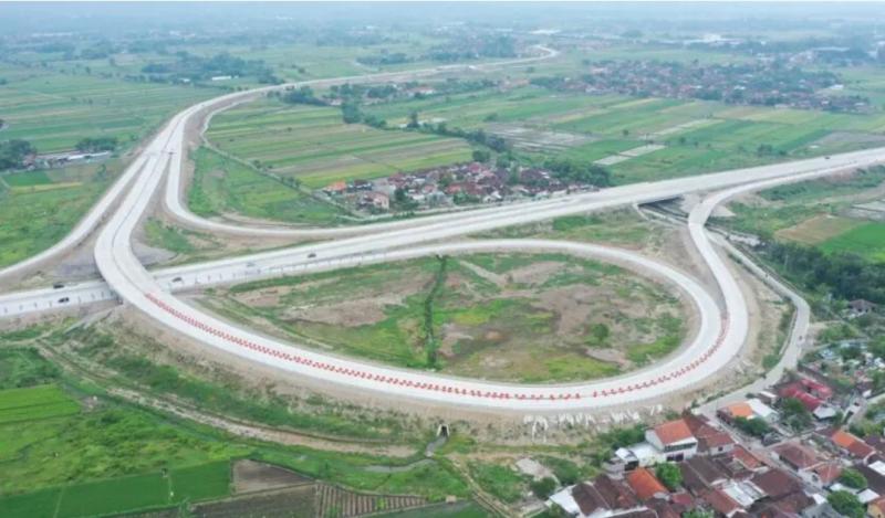 107.321 kendaraan melewati jalur fungsional Jalan Tol Solo-Yogyakarta-YIA Kulonprogo (Jogja-Solo) Segmen Kartasura pada libur Natal 2023 dan Tahun Baru 2024. Foto: PT JMJ