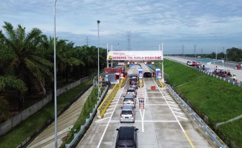 PT Hutama Karya (Persero) mencatat kendaraan melintas pada ruas tol fungsional  Kuala Bingai-Tanjung Pura yang dioperasikan selama Tahun Baru 2024 ini sebanyak 48.000 kendaraan. (Hutama Karya)