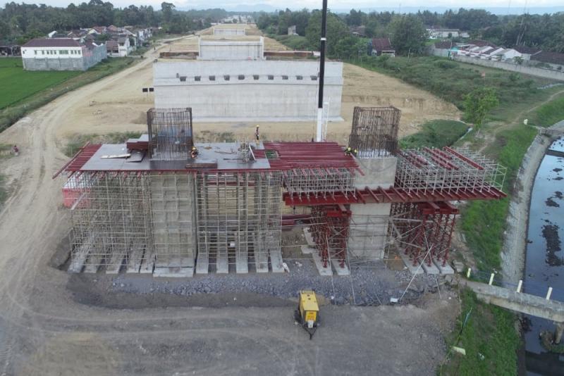 Proyek pembangunan Jalan Tol Yogyakarta-Bawen sepanjang 76,3 kilometer. (Jasa Marga)