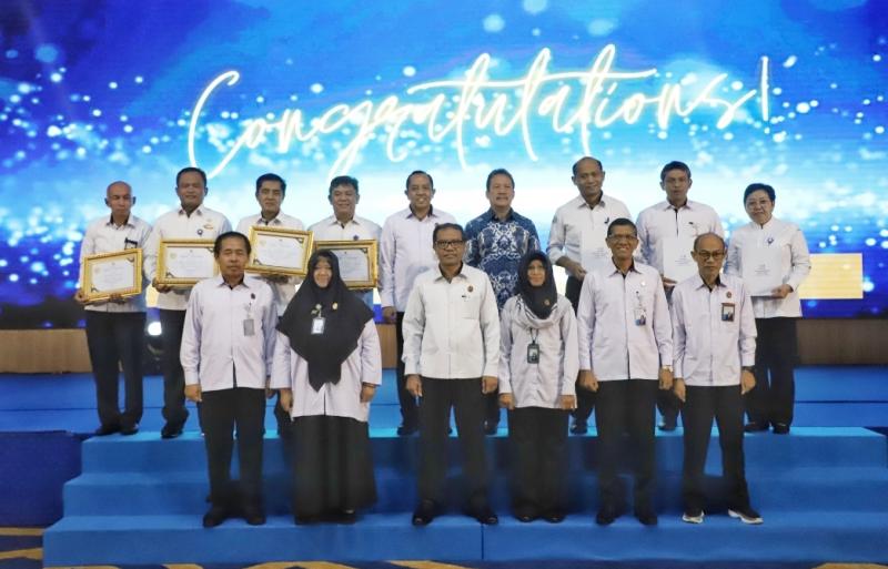 Rakerwas Itjen KKP Tahun 2024 akan dilanjutkan dengan rangkaian kegiatan Rakerwas berupa Focus Group Discussion (FGD), pembahasan Ouput Kelompok Kerja Rakerwas, Gelar Pengawasan Tahun 2023, serta, pembahasan Program Kerja Pengawasan Tahunan (PKPT) 2024 . Kegiatan Rakerwas akan berlangsung sampai hari Jumat tanggal 2 Februari 2024.