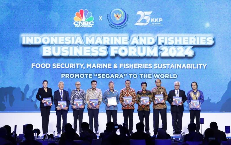 Menteri KKP Sakti Wahyu Trenggono menghadiri acara  Indonesia Marine and Fisheries Forum 2024 di Jakarta, (5/2)  Indonesia Marine and Fisheries Bisnis Forum 2024 digelar untuk promosikan Investasi Ekonomi Biru di Indonesia