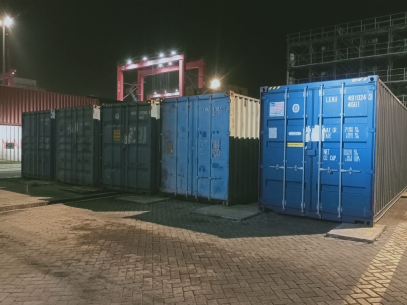 Kontainer logistik F1Powerboat tiba di Pelabuhan Belawan