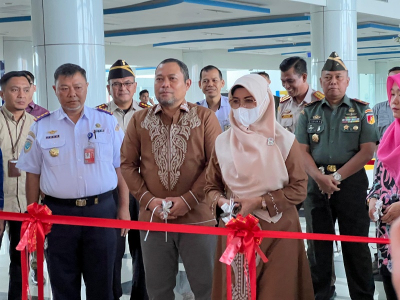 Peresmian penerbangan perintis Korwil Gorontalo