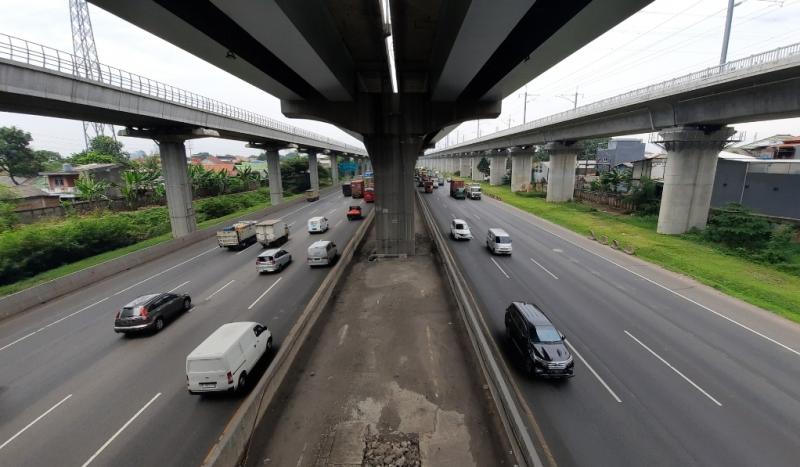 Jalan Tol Cikampek juga layang MBZ. (Ist)