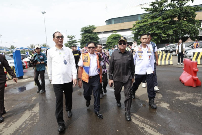 Suasana di Pelabuhan Merak, Jumat (5/4/2024) 