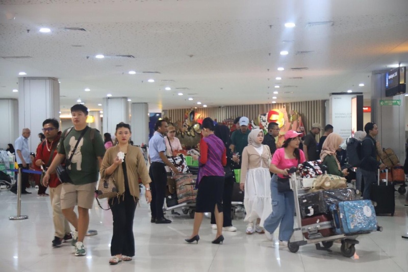 Suasana di Bandara Angkasa Pura Indonesia