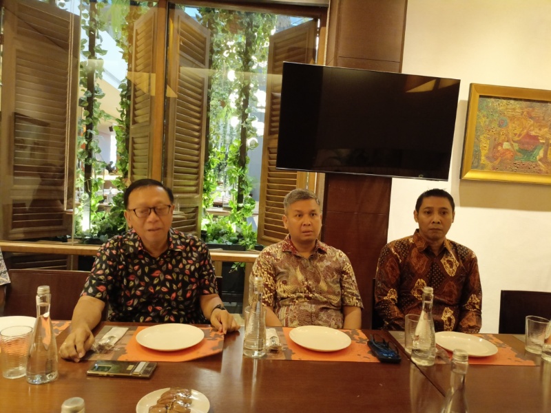 Dirut PT JAS bersama jajaran manajemen